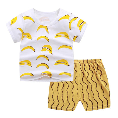 The Perfect Summer Outfit: Baby T-Shirt and Shorts for Boys and Girls