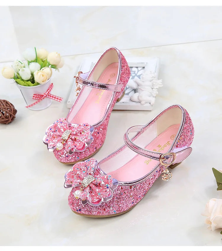 Princess Shoes. Glittery Girls' Fashion Sandals – Shimmering Style for All Seasons | LIGHT KIDS LIFE